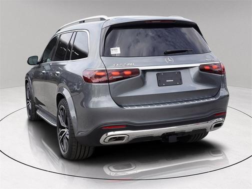 2026 Mercedes-Benz GLS 580 Base 4MATIC