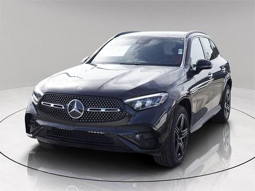 2026 Mercedes-Benz GLC 300 Base