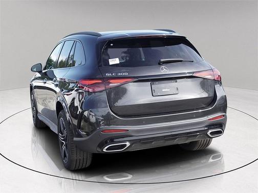 2026 Mercedes-Benz GLC 300 Base