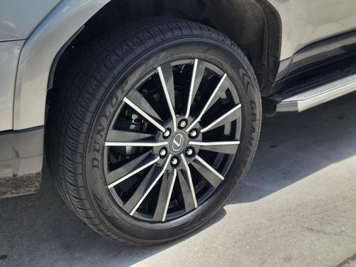 Silver 2024 Lexus GX 550 Luxury