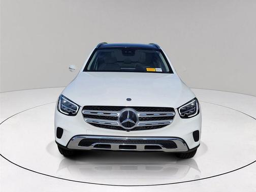 White 2022 Mercedes-Benz GLC 300 Base