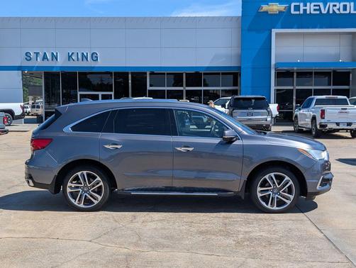 Modern Steel Metallic 2017 Acura MDX 3.5L w/Advance Package