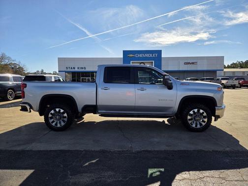 2023 Chevrolet Silverado 2500 LT