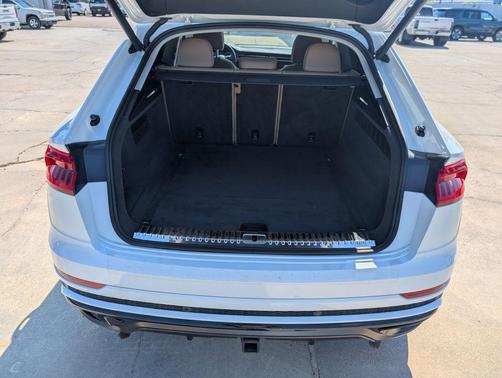 Carrara White 2019 Audi Q8 3.0T Premium