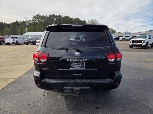 2019 Toyota Sequoia SR5