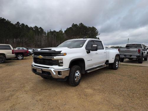 2024 Chevrolet Silverado 3500 LT