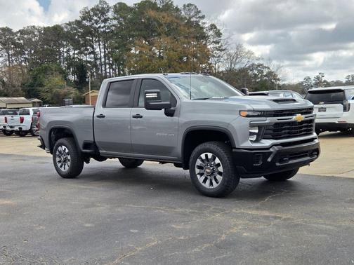 2026 Chevrolet Silverado 2500 Custom