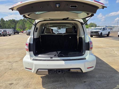 2020 Nissan Armada Platinum 2WD