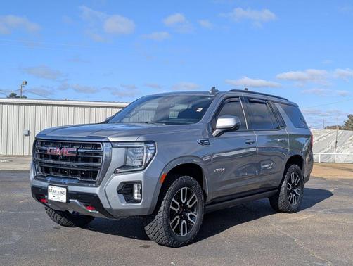 2023 GMC Yukon 4WD AT4