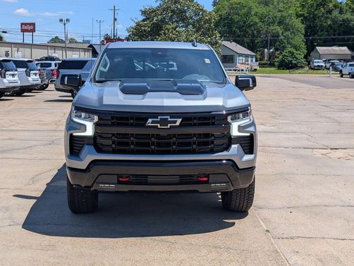 Sterling Gray Metallic 2026 Chevrolet Silverado 1500 LT Trail Boss