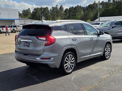 2024 GMC Terrain Denali