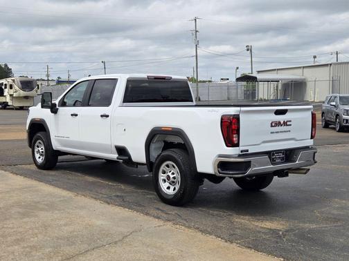 Summit White 2026 GMC Sierra 2500 Pro