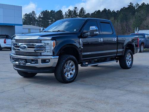 2017 Ford F-250 Lariat