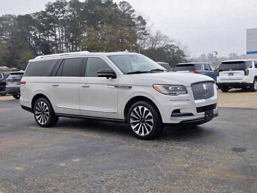 2022 Lincoln Navigator Reserve