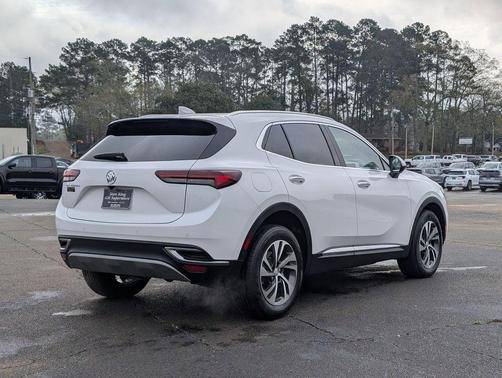 2022 Buick Envision FWD Essence