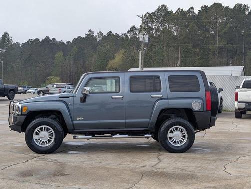 2007 Hummer H3 Base