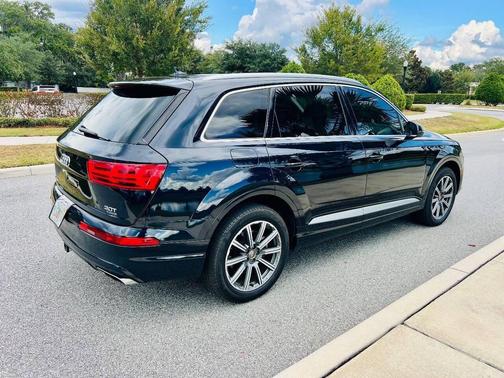 2017 Audi Q7 3.0T Premium