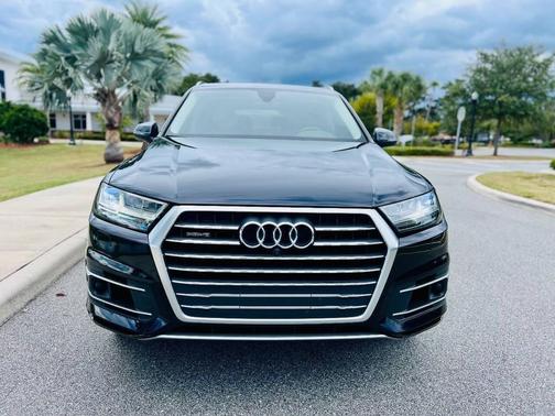 2017 Audi Q7 3.0T Premium