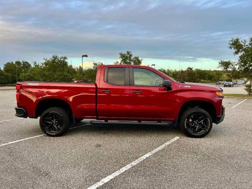 2020 Chevrolet Silverado 1500 Custom Trail Boss