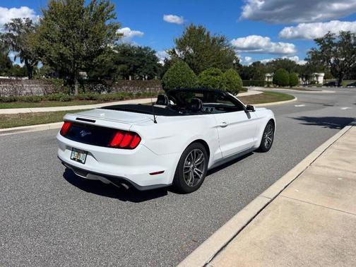 2015 Ford Mustang EcoBoost Premium