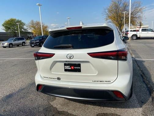 2020 Toyota Highlander LIMITED