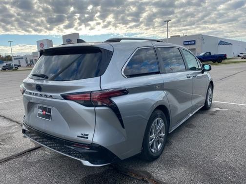 2023 Toyota Sienna XSE
