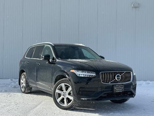 2023 Volvo XC90 B5 CORE
