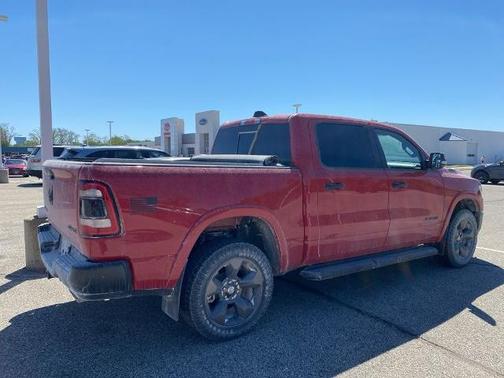 Redline 2 Coat Pearl 2022 RAM 1500 BIG HORN/LONE STAR
