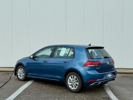 2018 Volkswagen Golf TSI S