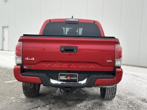 2019 Toyota Tacoma LIMITED