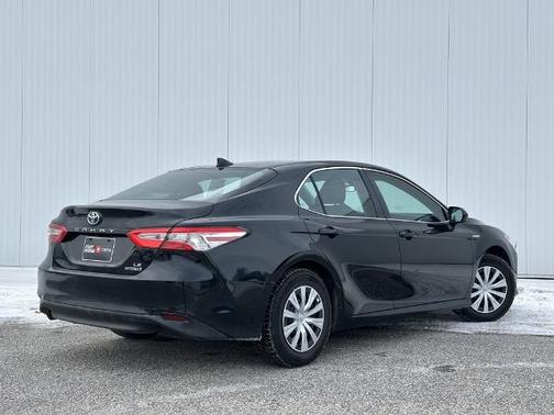 2019 Toyota Camry LE