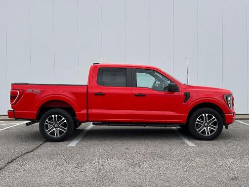 RACE RED 2023 Ford F-150 XL