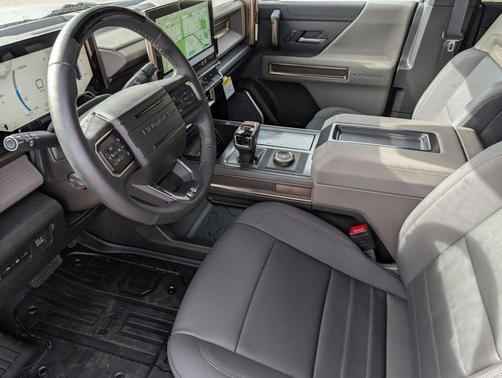 2024 GMC HUMMER EV SUV 2X
