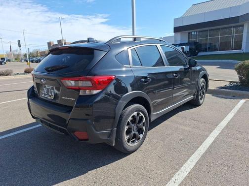 Crystal Black Silica 2022 Subaru Crosstrek Premium