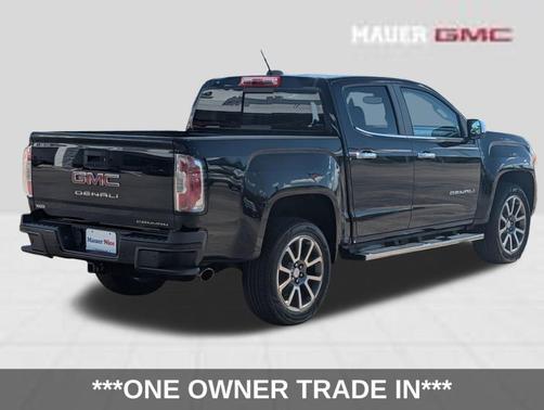 Onyx Black 2022 GMC Canyon Denali