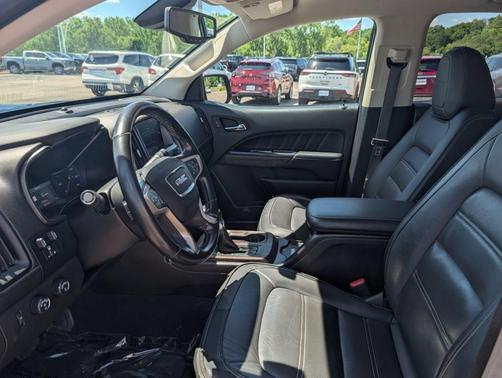Onyx Black 2022 GMC Canyon Denali