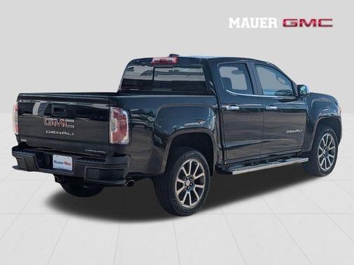 Onyx Black 2022 GMC Canyon Denali