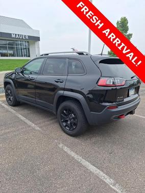 2019 Jeep Cherokee Trailhawk