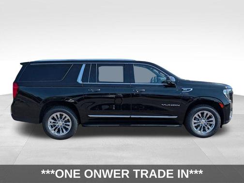 Onyx Black 2022 GMC Yukon XL SLT