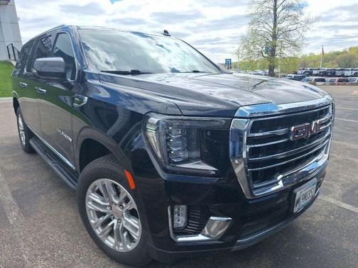 Onyx Black 2022 GMC Yukon XL SLT