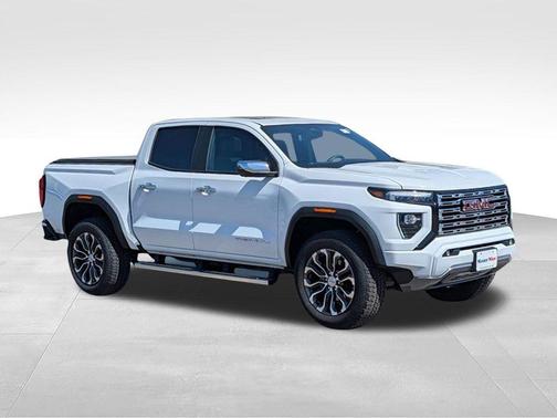 Summit White 2025 GMC Canyon Denali