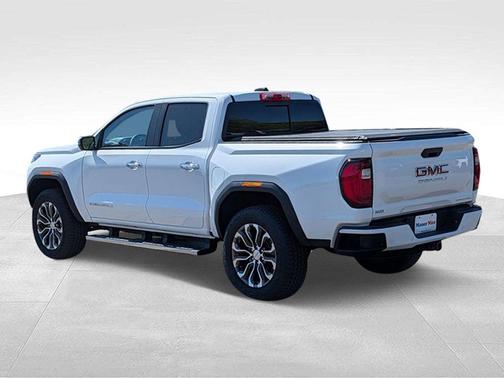 Summit White 2025 GMC Canyon Denali