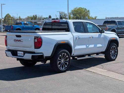 Summit White 2025 GMC Canyon Denali