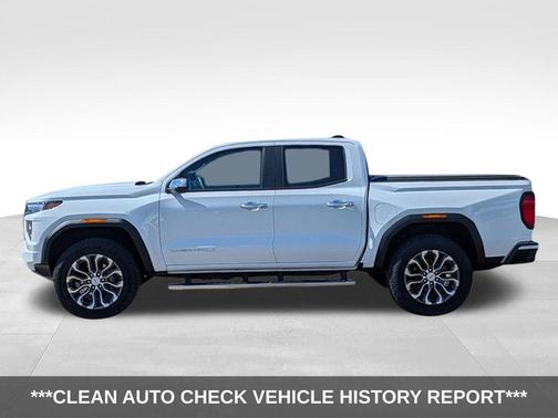 Summit White 2025 GMC Canyon Denali