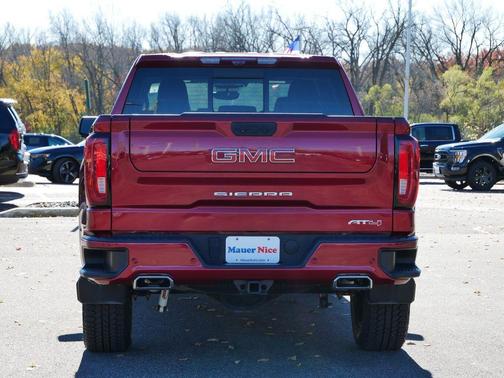 2022 GMC Sierra 1500 AT4