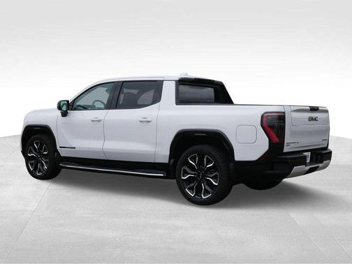2025 GMC Sierra EV Denali
