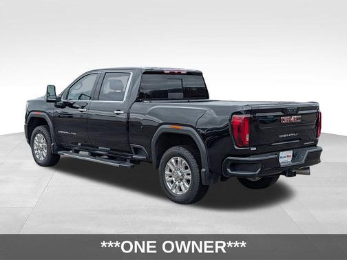 Onyx Black 2023 GMC Sierra 3500 Denali