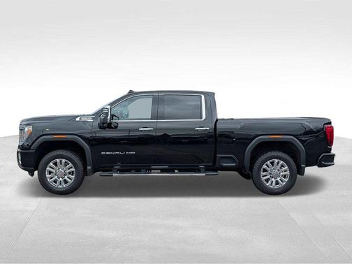 Onyx Black 2023 GMC Sierra 3500 Denali