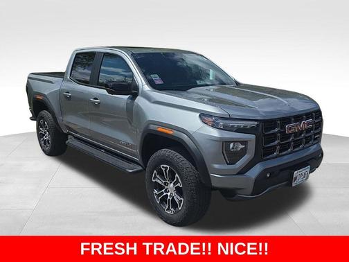 Sterling 2024 GMC Canyon AT4