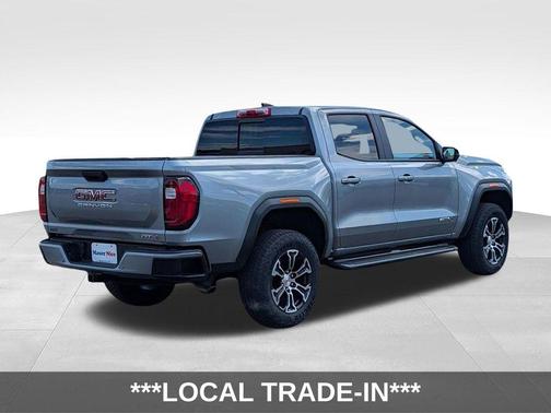 Sterling 2024 GMC Canyon AT4